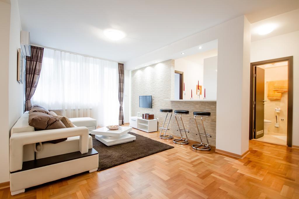 Apartments King Milan, City Center Белград Номер фото