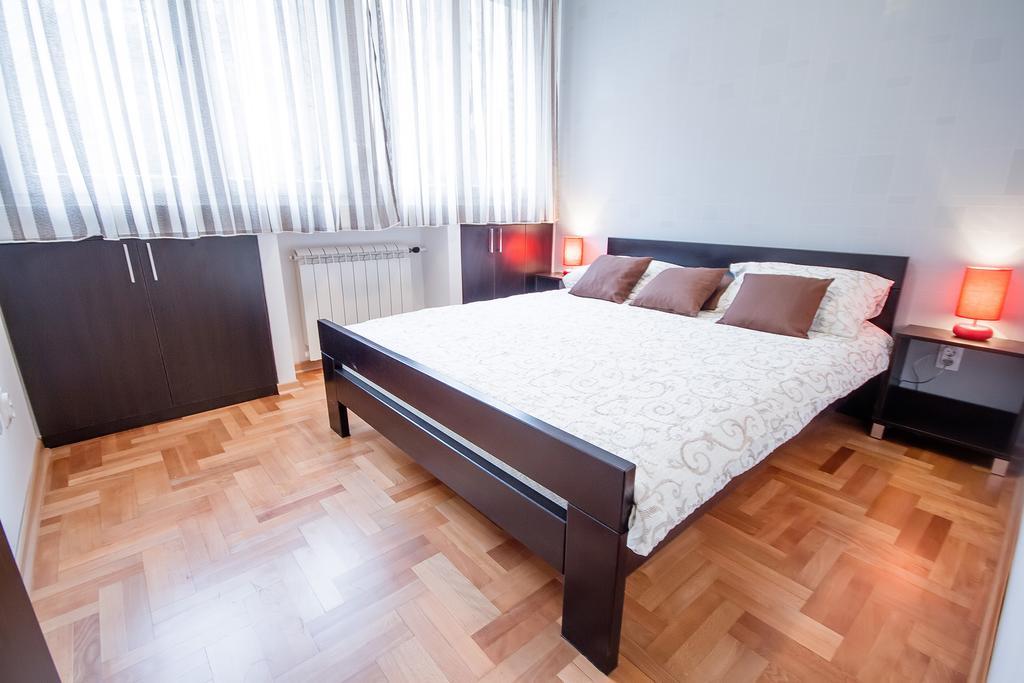 Apartments King Milan, City Center Белград Экстерьер фото
