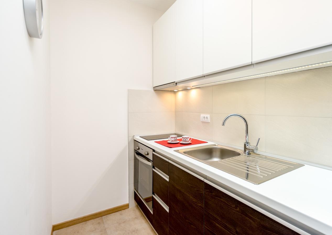 Apartments King Milan, City Center Белград Экстерьер фото