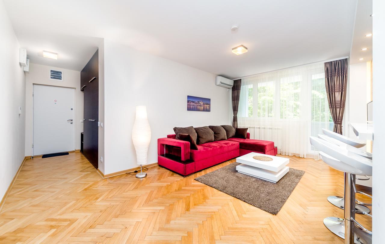Apartments King Milan, City Center Белград Экстерьер фото